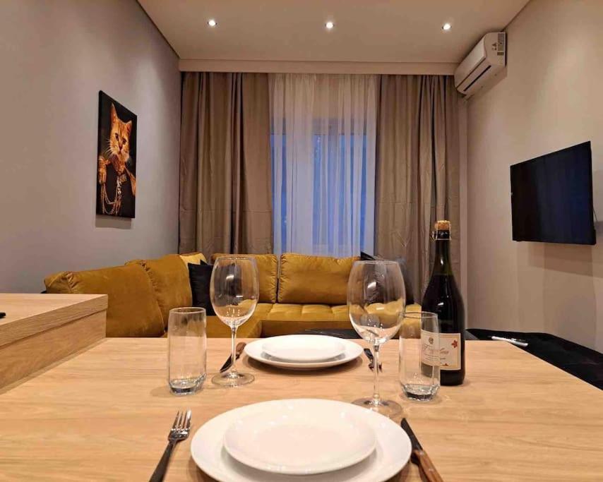 Royal Blue Grand Suite No 4 Piraeus Port Bagian luar foto